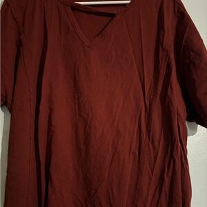 Torrid Women's Maroon V-Neck Short Sleeve Tee